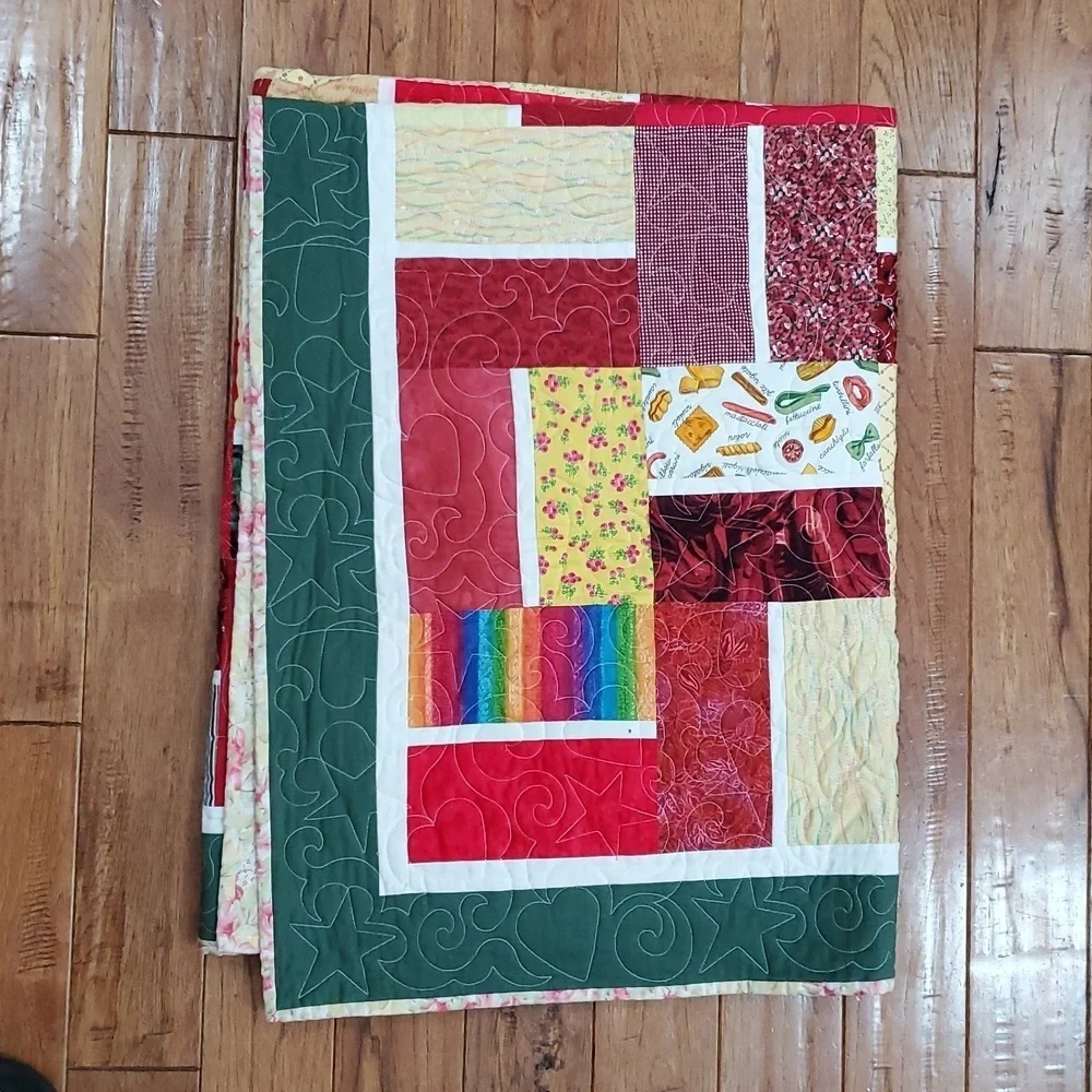 Handcrafted Red and Green Patchwork Quilt Bedding